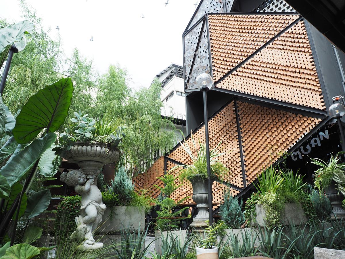 Muan Hotel Chiang Mai Exteriör bild